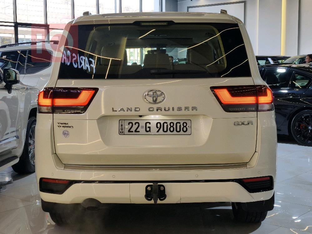 تويوتا لاندكروزر